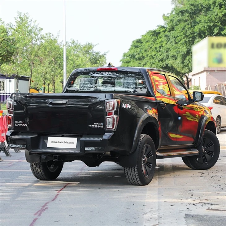 Isuzu D-MAX Lingtuo Pickup Truck